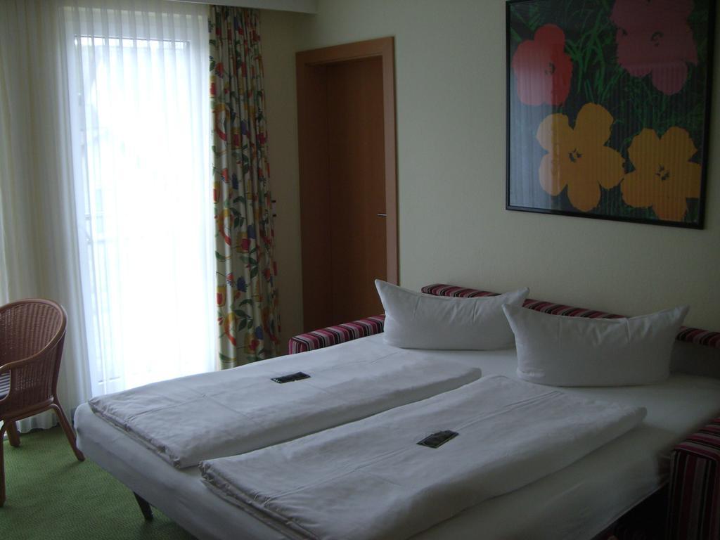 Hotel Garni Elegant Willingen  Quarto foto