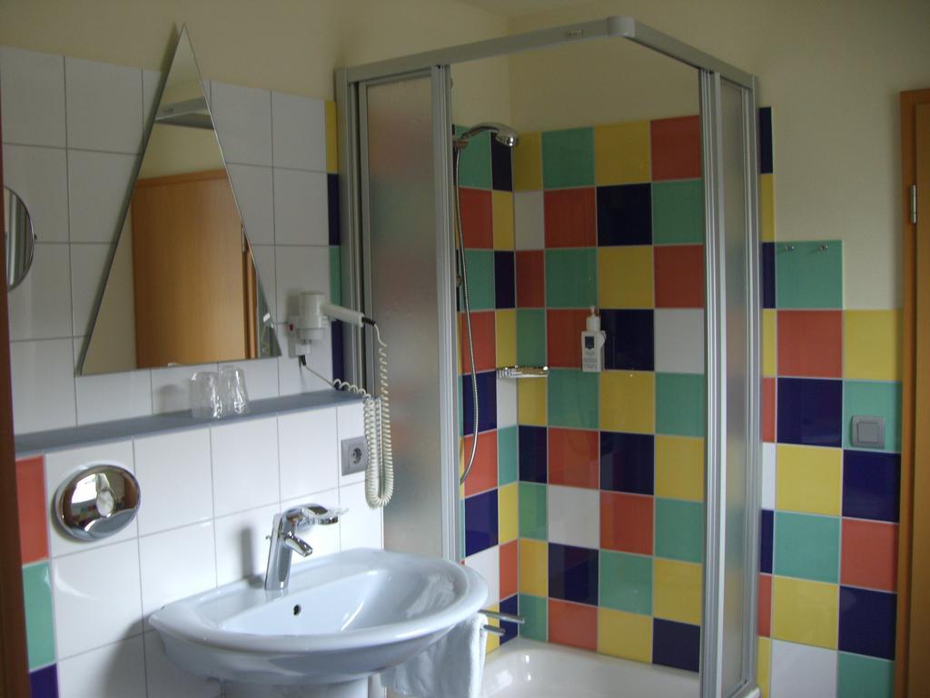 Hotel Garni Elegant Willingen  Quarto foto